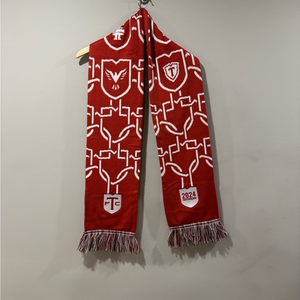 Toronto FC TFC Suite Season Ticket Scarf - RARE
